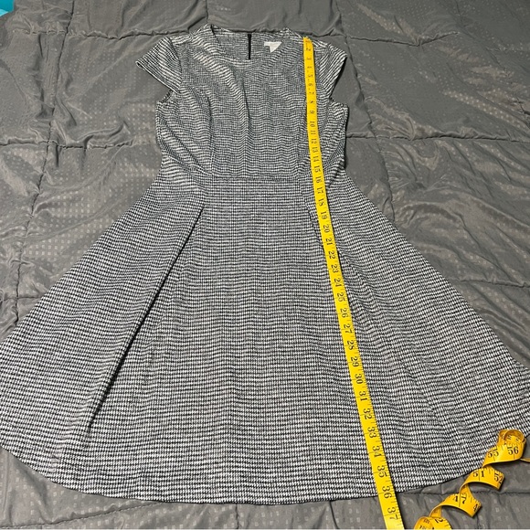 H&M black & white houndstooth like patterned dress size small - Picture 6 of 9